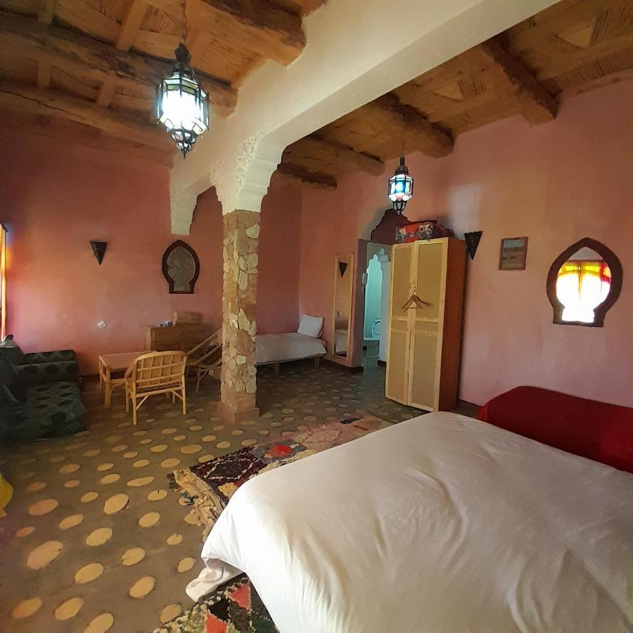 Dar Timitar Bed and Breakfast Kelaat-M'Gouna Esterno foto